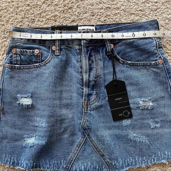 Umgee 27 (US 5) Mini Skirt Jean Denim Distressed Raw Hem Button Fly NEW - Picture 5 of 8